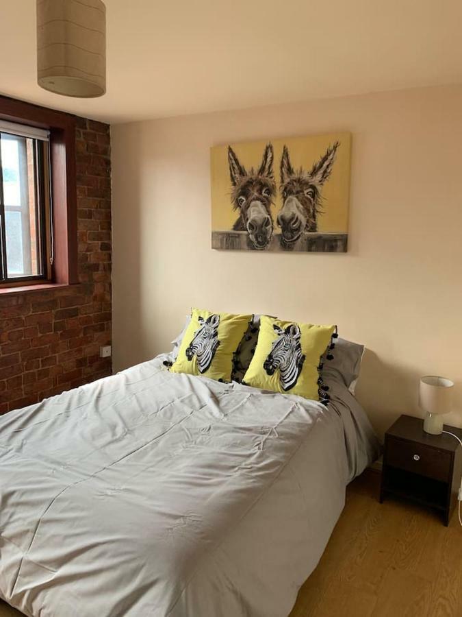 2 Bed Duplex Penthouse Apartment By Mathew Street Sleeps 6 Liverpool Exteriör bild
